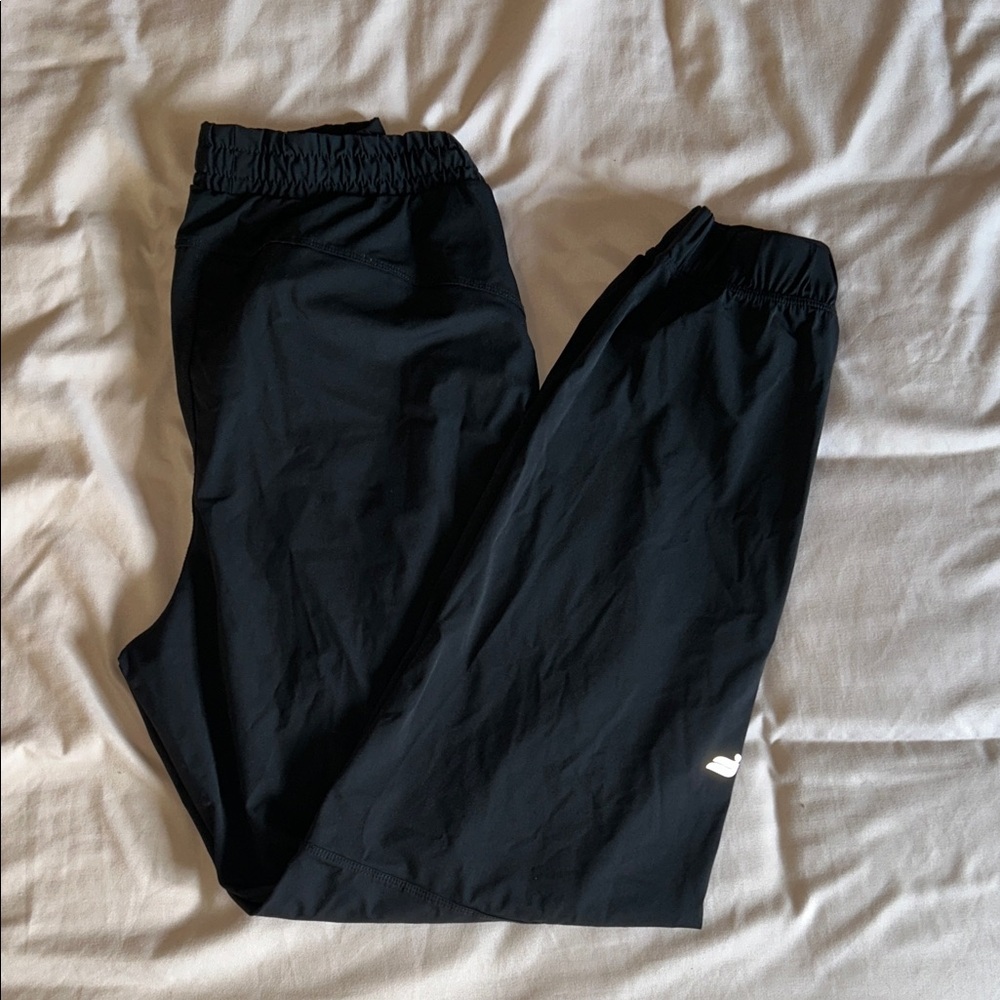 Fabletics Black Athletic Jogger Pants with Pockets